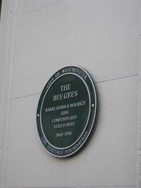 Celebrities who lived in Mayfair plaque