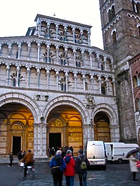 One day in Lucca, visit Lucca Cathedral