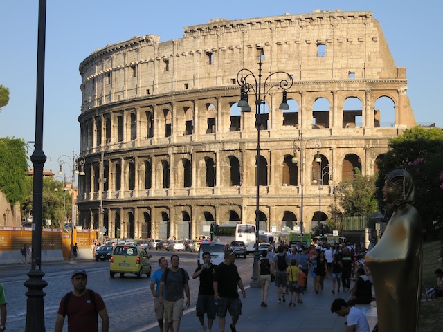 Visiting Rome, is the Roman Colosseum falling down?