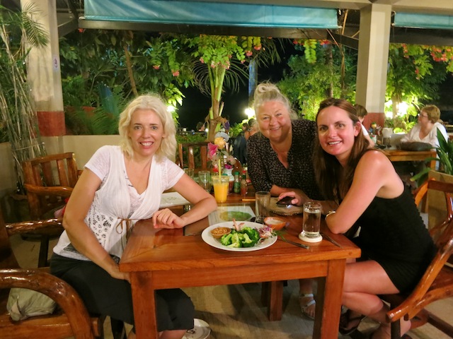 Soul searching in Thailand, new friends