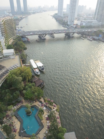 Shangri-La Bangkok Hotel, paradise by the river