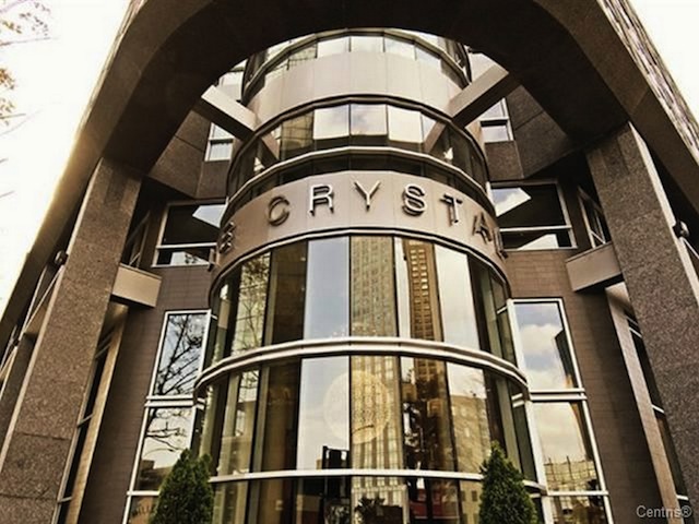 Montreal Hotel Le Crystal 5-star