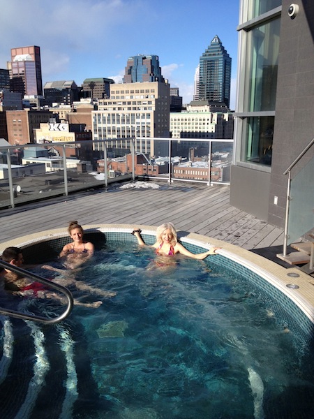 Jacuzzi at Hotel Le Crystal Montreal