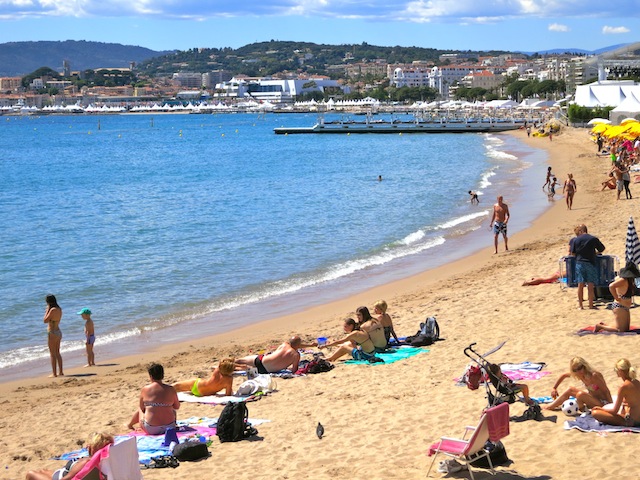 Cannes 2014 blog report beach scene