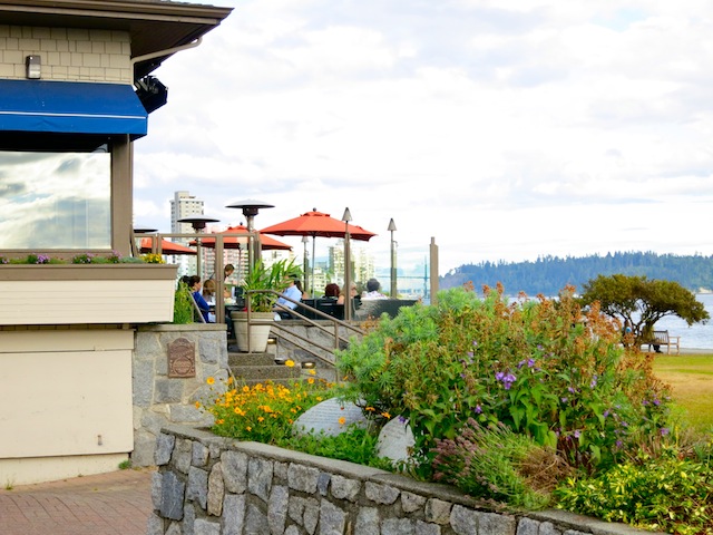 The Beachhouse Restaurant at Dundareve Pier 