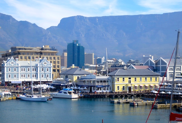 Things to do in Cape Town, food foraging near V&A Wharf