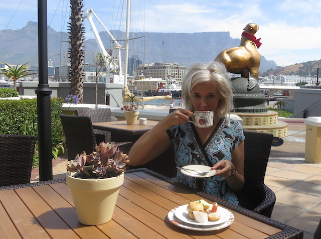 Luxury travel blogger at The Table Bay Hotel Cape Town South Africa