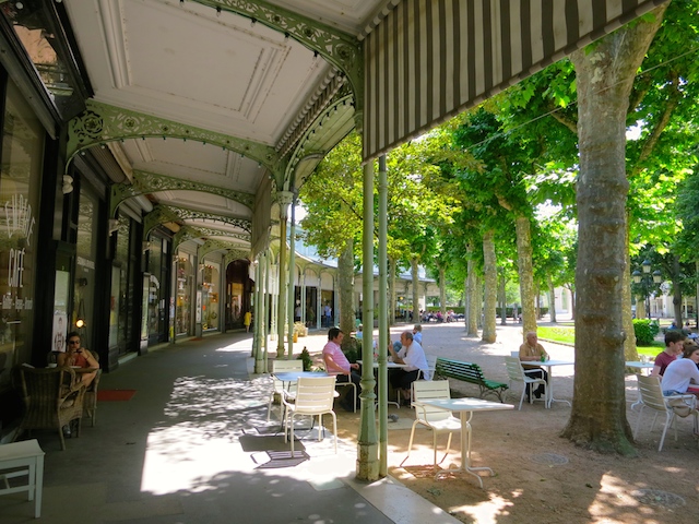 French spa, Parc des Sources Vichy France