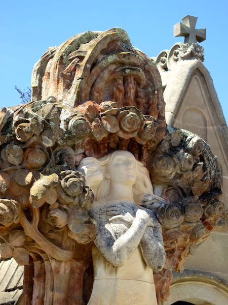 Modernist Cemetery Lloret de Mar, Catalan Modernism