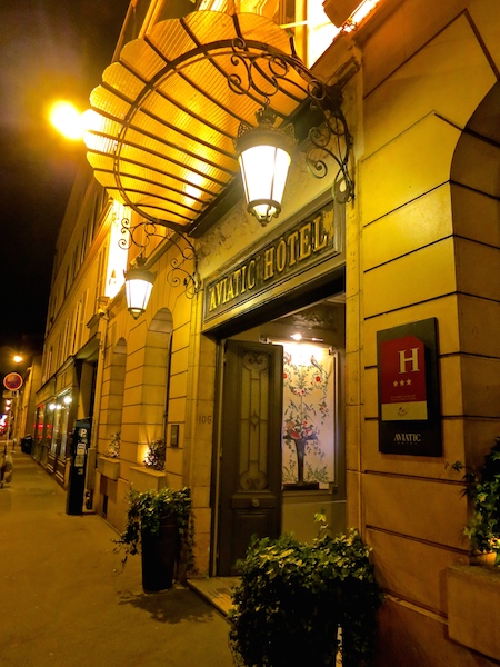 Historic Montparnasse cafes in Paris, Aviat