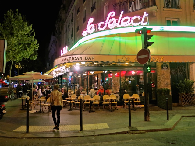  Le Select, a famous Paris cafe, in the twilight.