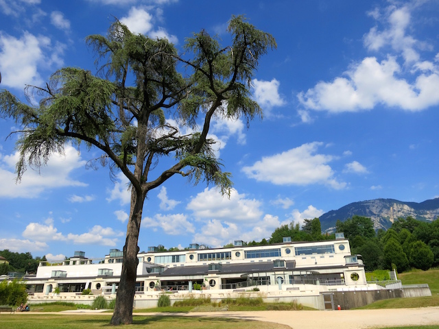 Aix les Bains travel guide, thermal baths