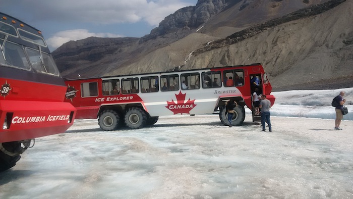 Icefields Parkway Tour, Columbia icefields