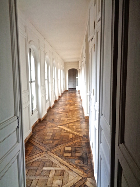 Visiting Versailles, Palace back corridor