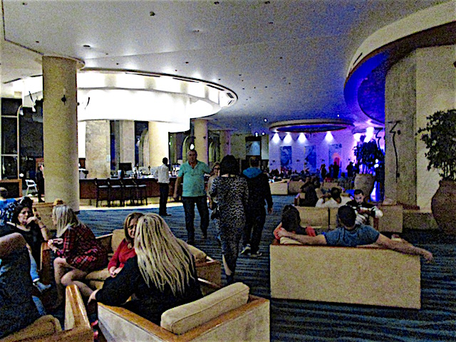 Dead Sea nightlife, Daniel Dead Sea Hotel