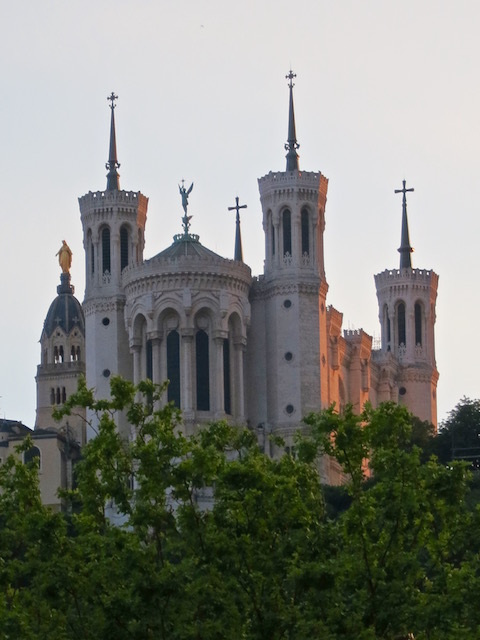 What to do in Lyon, see the basilica