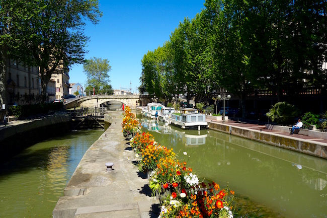 Things to do in Narbonne France, see the Canal de la Robine