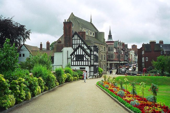 haunted-places-shrewsbury-england-town-view