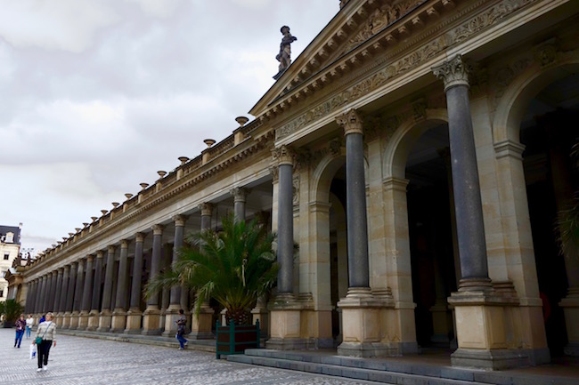 Mill Colonnade with pillars