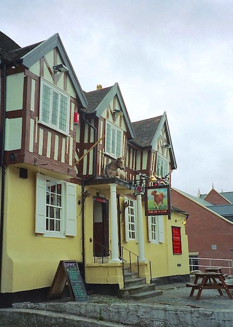 shrewsbury-in-shropshire-the-dun-cow-pub