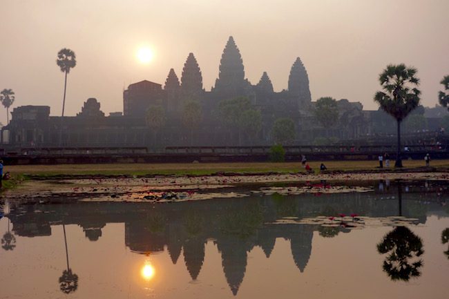 Angkor Wat photo at sunrise