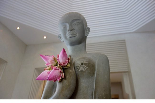 Park Hyatt Siem Reap buddha statue