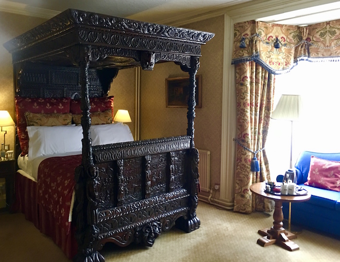 Is Conwy haunted, Elizabethan bed