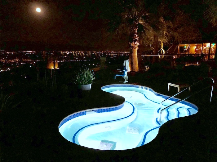 Palm Springs Resorts, Ritz-Carlton Rancho Mirage pool at night
