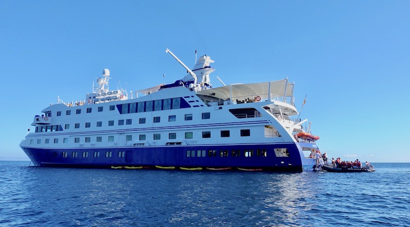 Galapagos cruise review Santa Cruz II ship