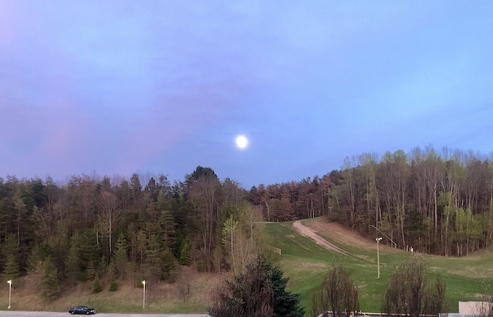 Full moon and dusky sky at Hockley Valley Resort