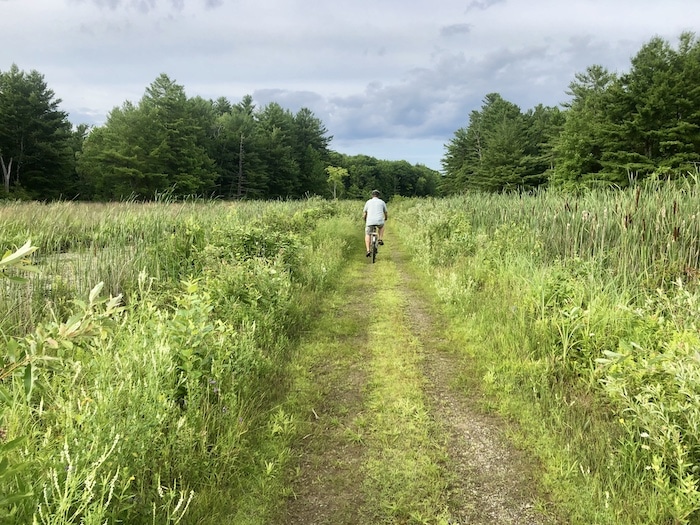 Cycling the Cataraqui Trail from Chaffey's Lock