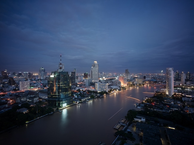 Bangkok night scene of the Chao Phraya River